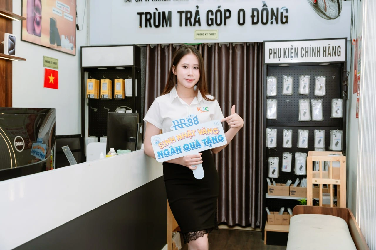 Trao tặng iphone 16 pro max megalive RR88 8